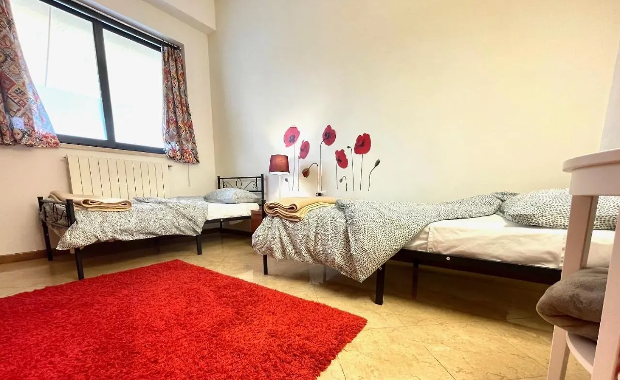 Loft Bergamo Casa Vacanze Apartment 0*,